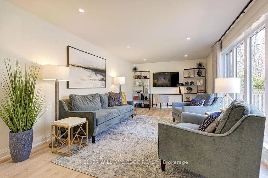Photo 3 of Unit 2, 1456 Olga Drive, Burlington, Brant — HOMEH
