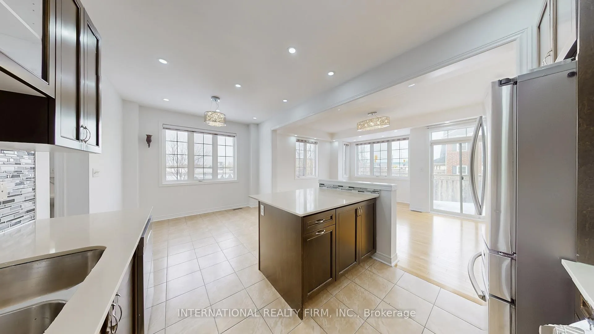 Photo 14 of 50 Biddens Square, Brampton, Bram East — HOMEH