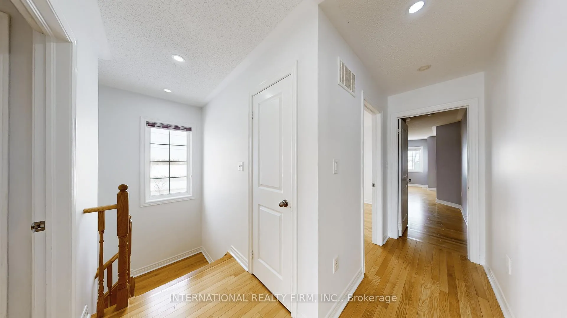 Photo 17 of 50 Biddens Square, Brampton, Bram East — HOMEH