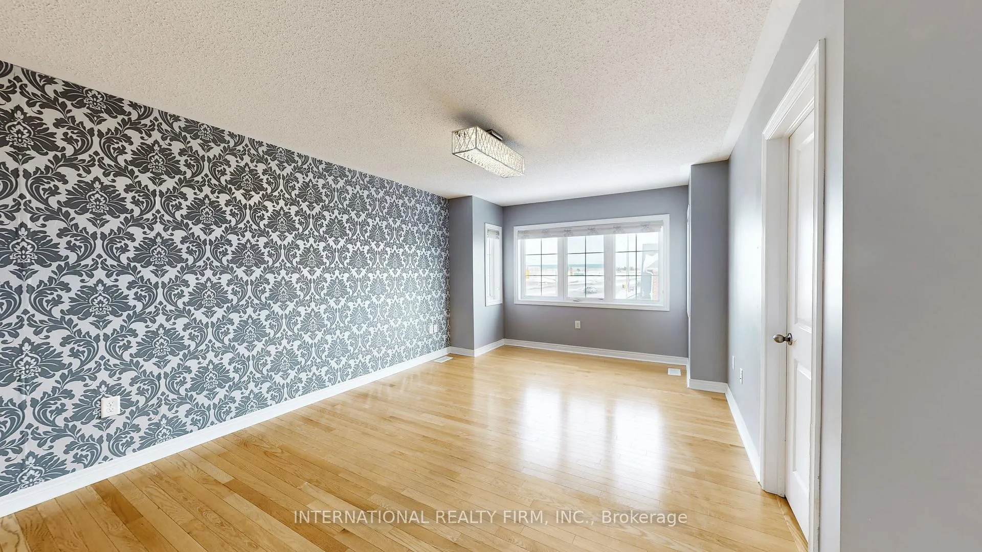 Photo 18 of 50 Biddens Square, Brampton, Bram East — HOMEH