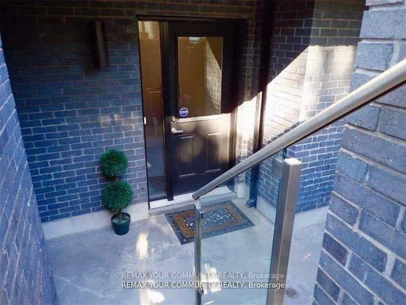 Photo 2 of Unit BSMT, 257 Roxton Road, Toronto, Palmerston-Little Italy — HOMEH
