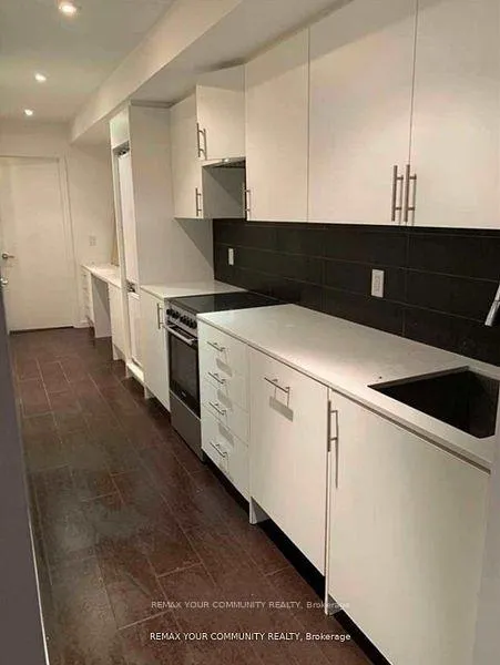 Photo 5 of Unit BSMT, 257 Roxton Road, Toronto, Palmerston-Little Italy — HOMEH