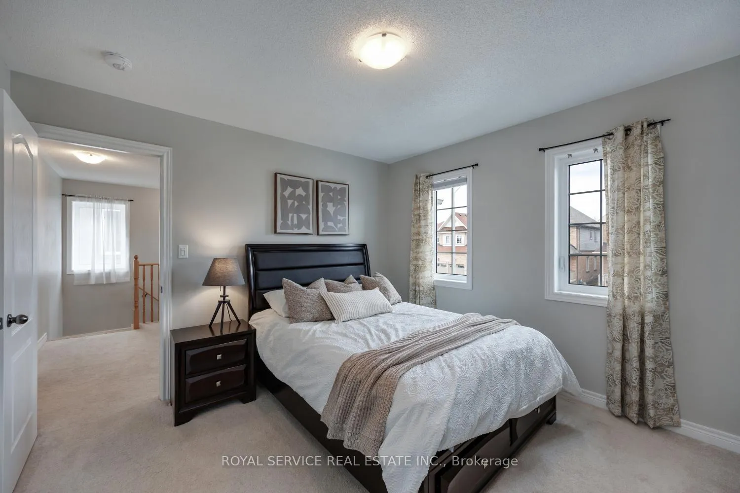 Photo 21 of 222 Bruce Cameron Drive, Clarington, Bowmanville — HOMEH