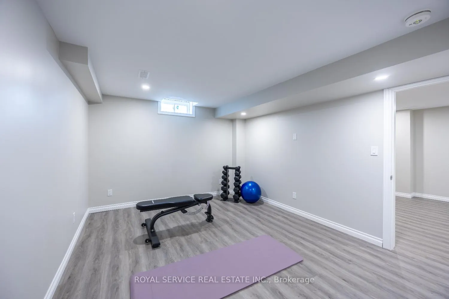 Photo 33 of 222 Bruce Cameron Drive, Clarington, Bowmanville — HOMEH