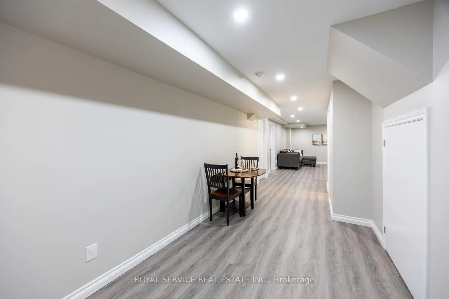 Photo 36 of 222 Bruce Cameron Drive, Clarington, Bowmanville — HOMEH