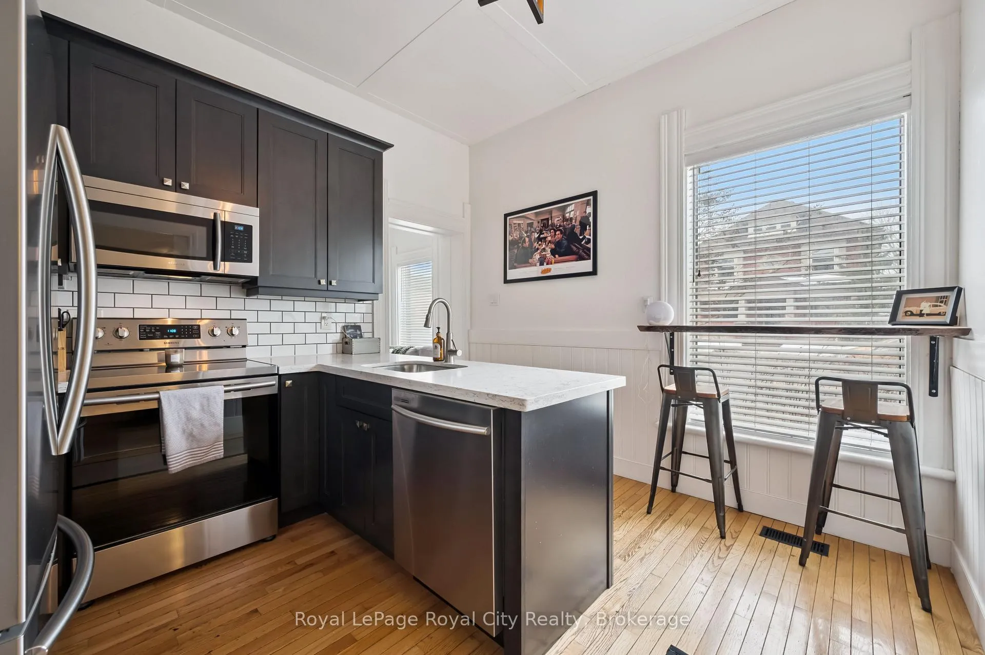 Photo 8 of Unit B, 2 Tiffany Street, Guelph, Exhibition Park — HOMEH