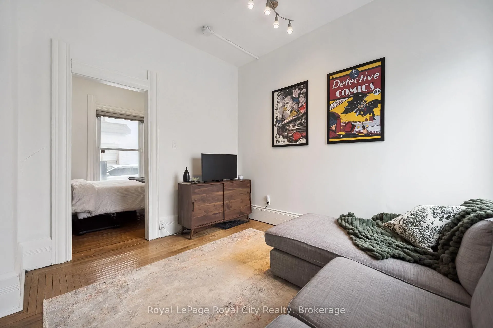 Photo 14 of Unit B, 2 Tiffany Street, Guelph, Exhibition Park — HOMEH