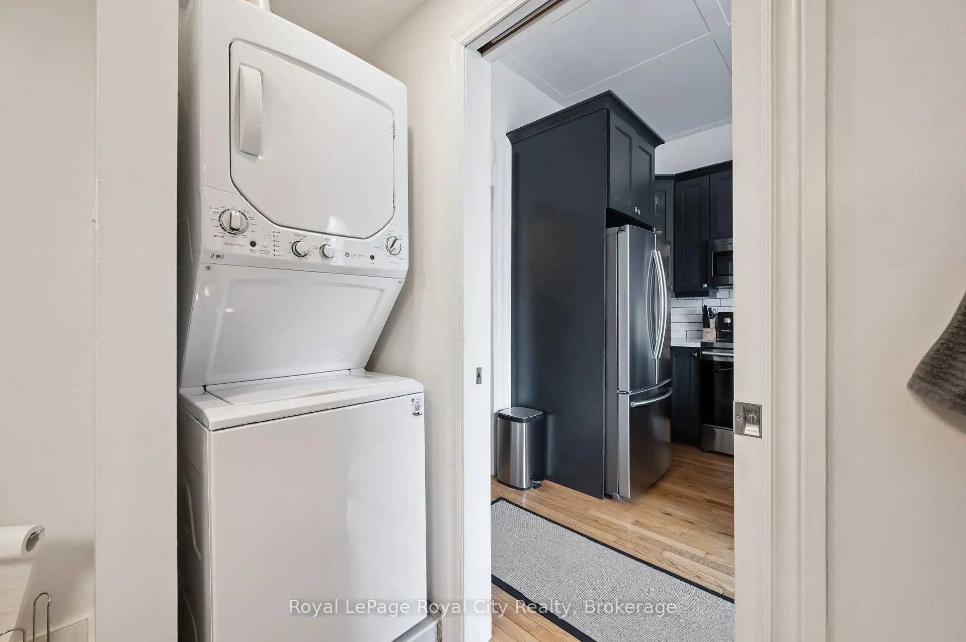 Photo 19 of Unit B, 2 Tiffany Street, Guelph, Exhibition Park — HOMEH