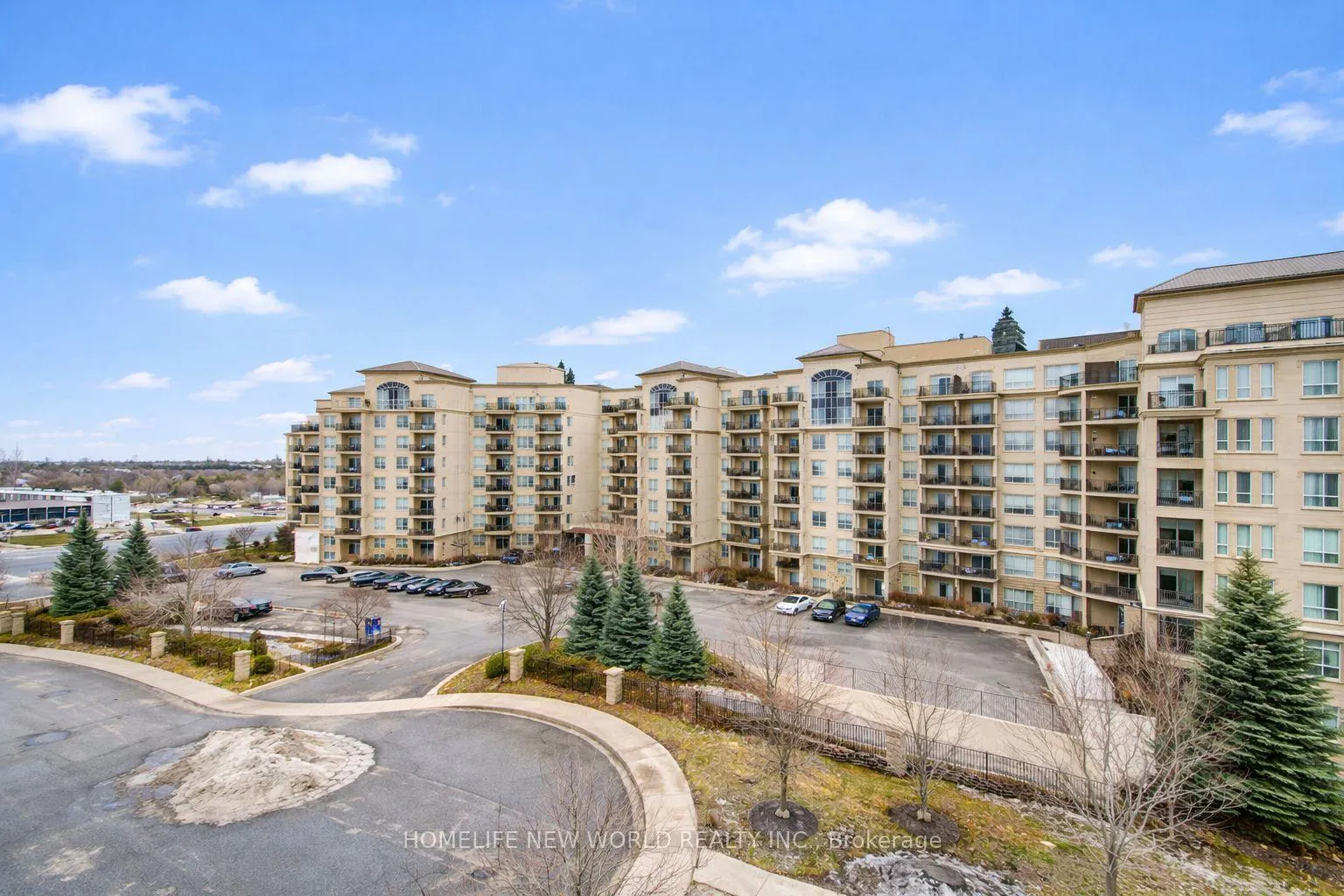 Photo 7 of Unit 609, 1 Maison Parc Court, Vaughan, Lakeview Estates — HOMEH
