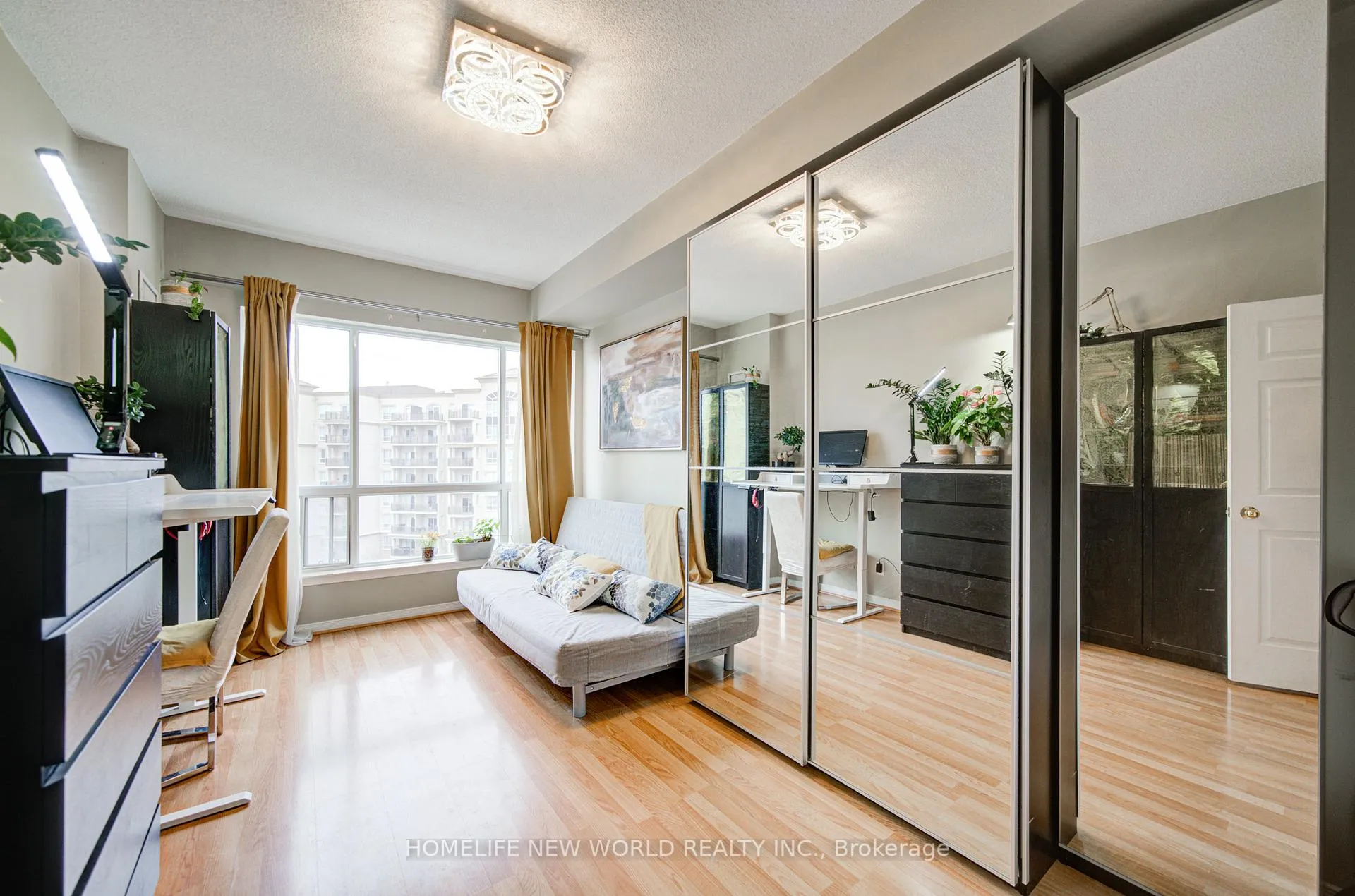 Photo 21 of Unit 609, 1 Maison Parc Court, Vaughan, Lakeview Estates — HOMEH