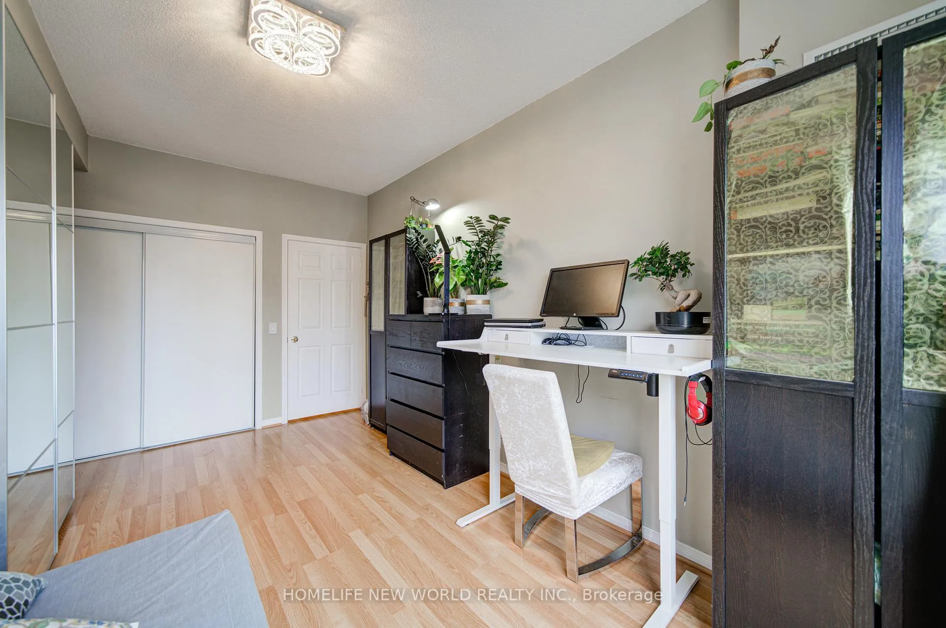 Photo 23 of Unit 609, 1 Maison Parc Court, Vaughan, Lakeview Estates — HOMEH