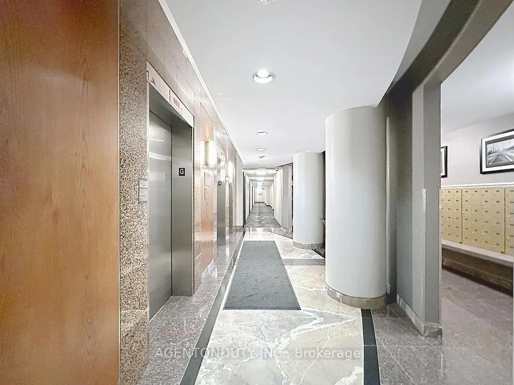 Photo 8 of Unit 626, 109 Front Street E, Toronto, Waterfront Communities — HOMEH