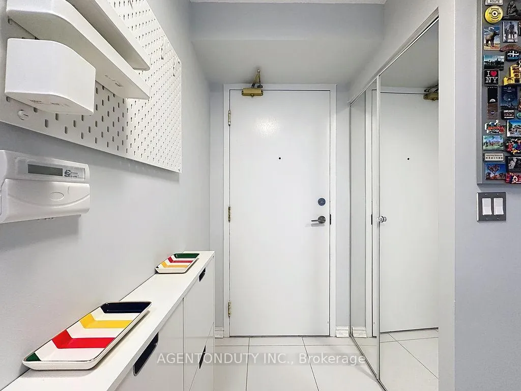 Photo 12 of Unit 626, 109 Front Street E, Toronto, Waterfront Communities — HOMEH