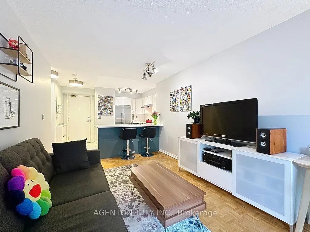 Photo 24 of Unit 626, 109 Front Street E, Toronto, Waterfront Communities — HOMEH