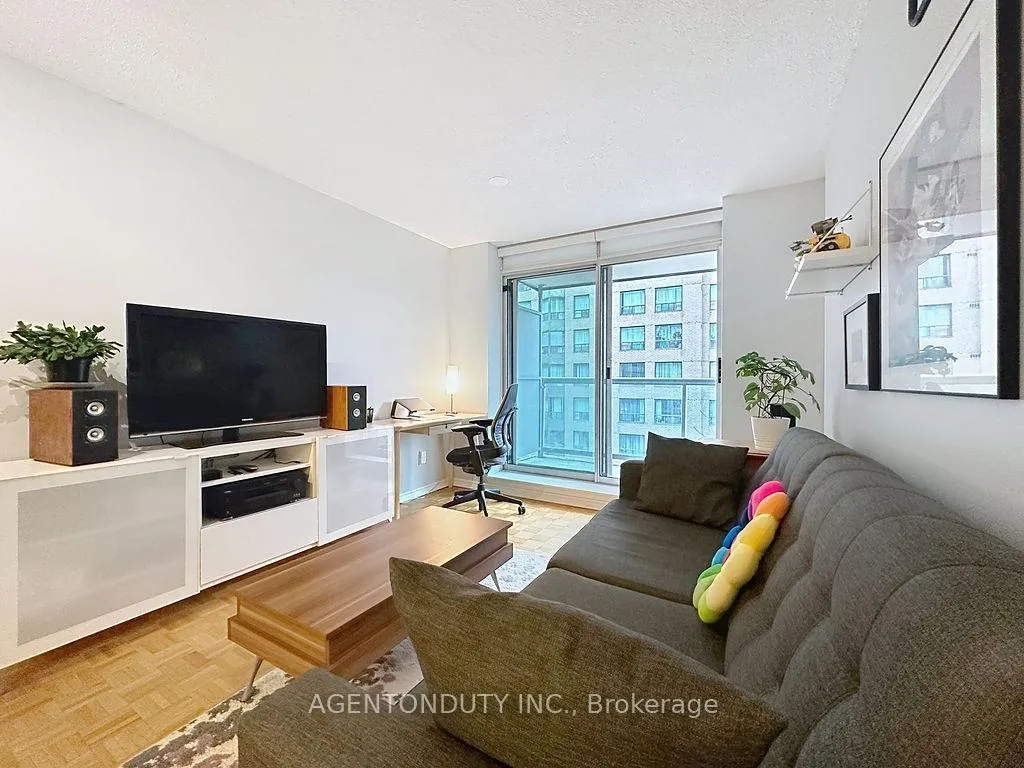 Photo 32 of Unit 626, 109 Front Street E, Toronto, Waterfront Communities — HOMEH