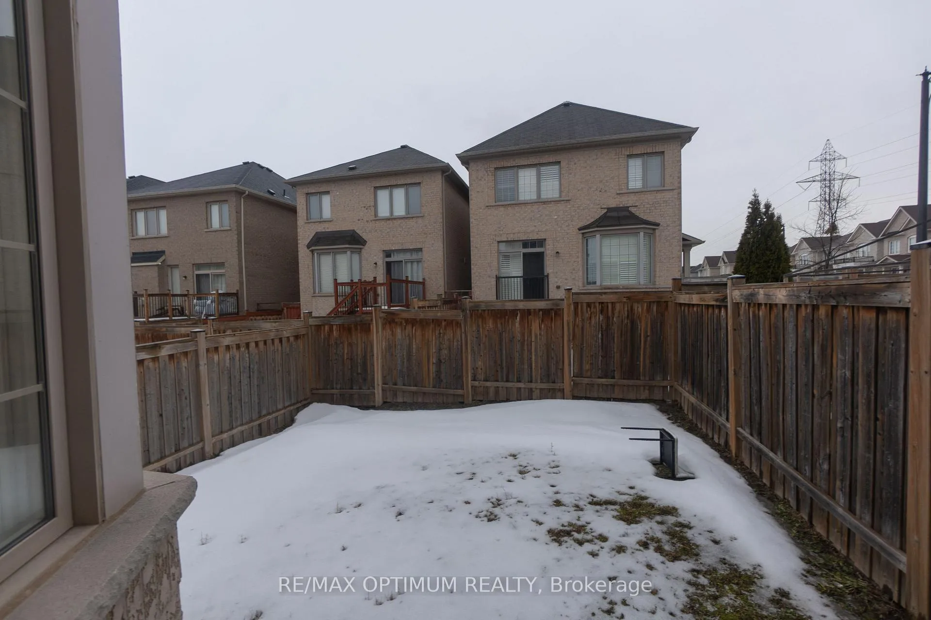 Photo 25 of 3 Chesterwood Crescent, Brampton, Credit Valley — HOMEH