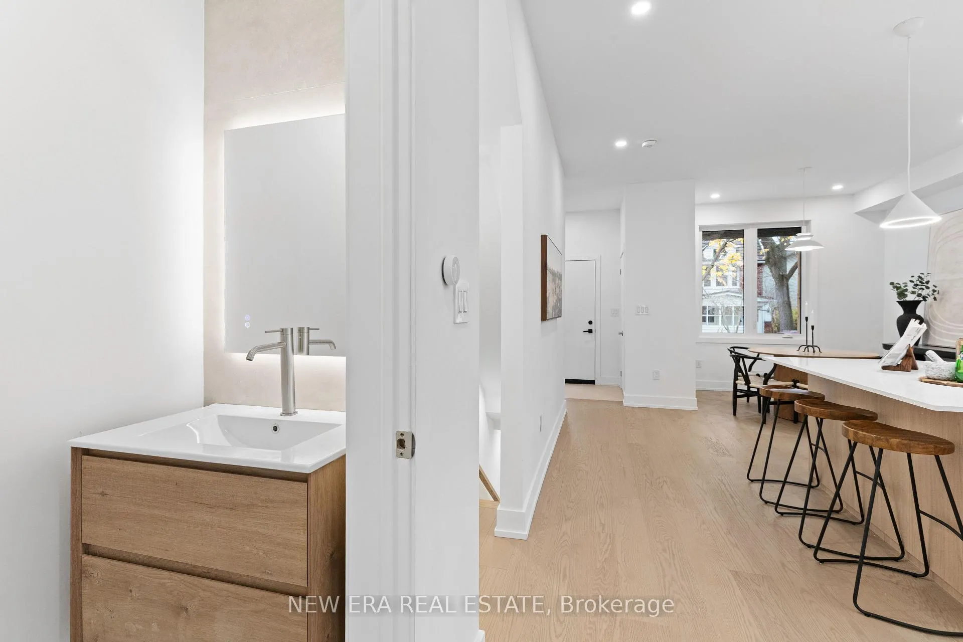 Photo 11 of 148 Rhodes Avenue, Toronto, Greenwood-Coxwell — HOMEH