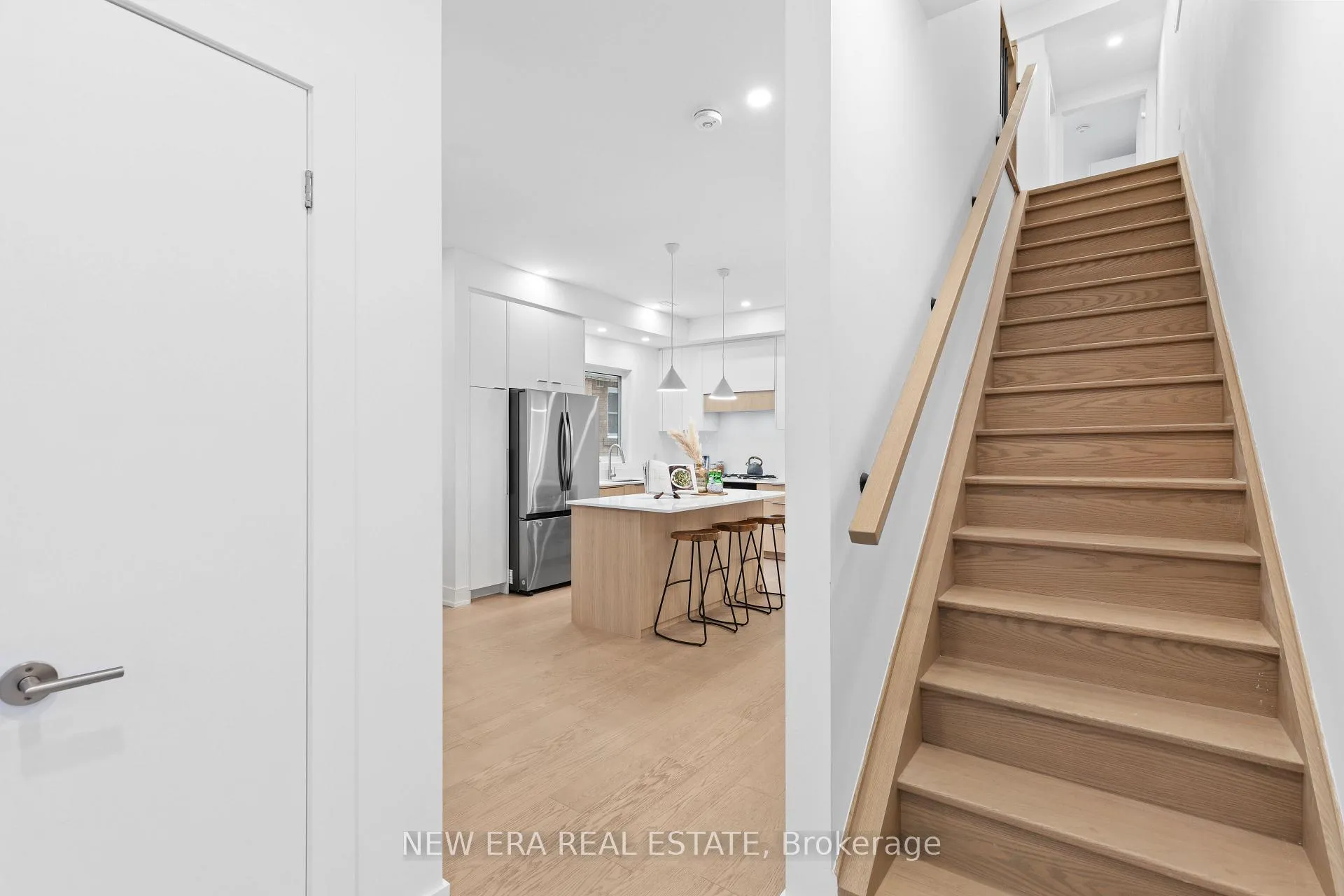 Photo 12 of 148 Rhodes Avenue, Toronto, Greenwood-Coxwell — HOMEH