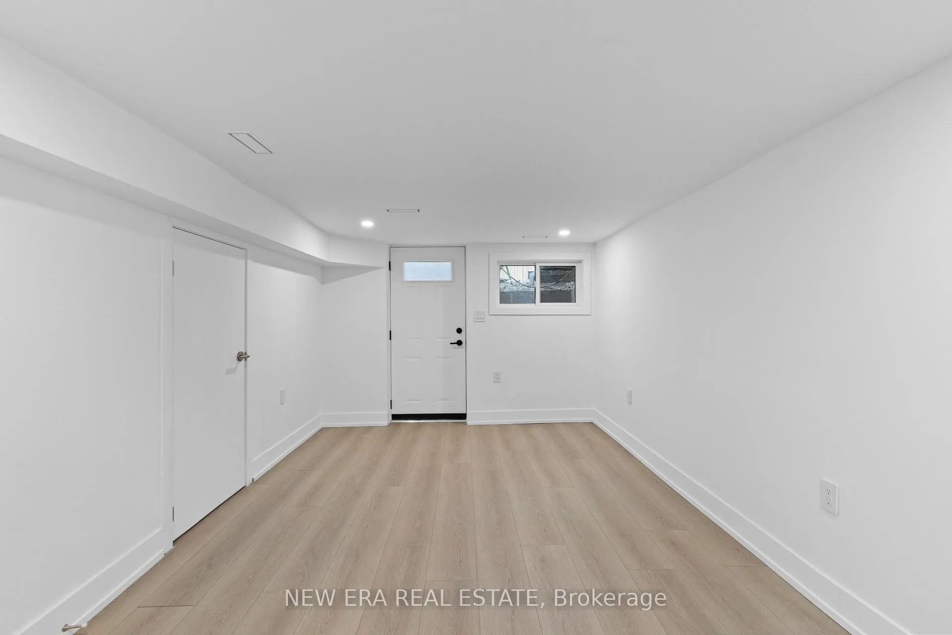 Photo 24 of 148 Rhodes Avenue, Toronto, Greenwood-Coxwell — HOMEH