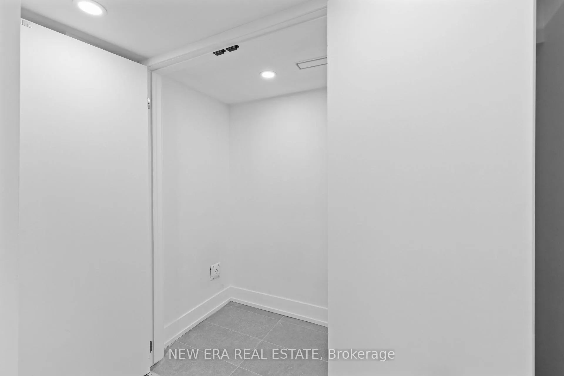 Photo 30 of 148 Rhodes Avenue, Toronto, Greenwood-Coxwell — HOMEH