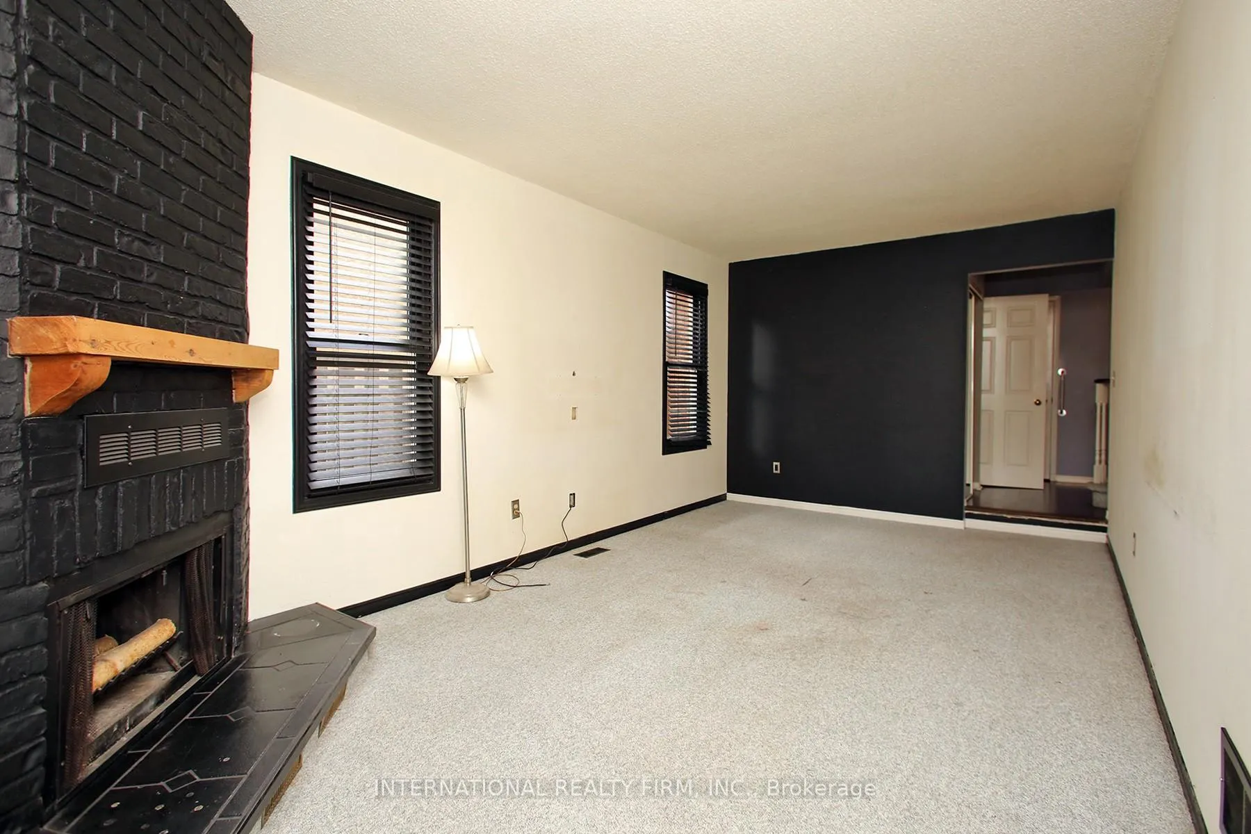 Photo 16 of 22 Larkin Avenue, Markham, Markham Village — HOMEH