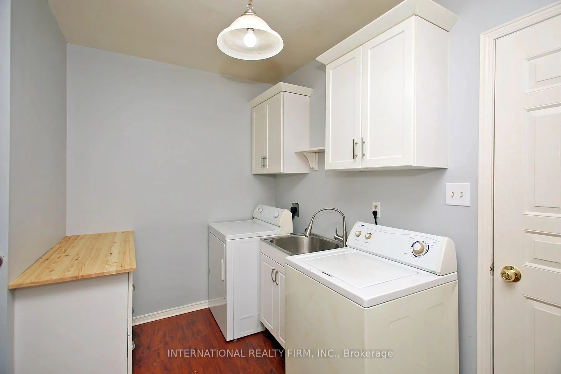 Photo 31 of 22 Larkin Avenue, Markham, Markham Village — HOMEH