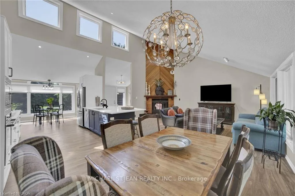 Photo 8 of 11 Weneil Drive, Hamilton, Freelton — HOMEH