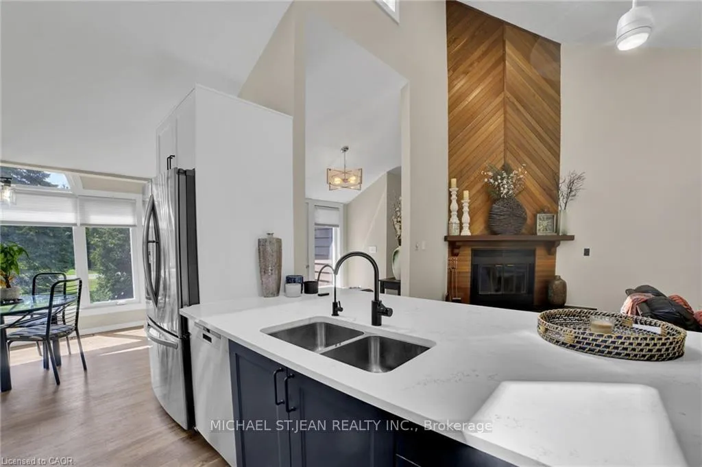 Photo 21 of 11 Weneil Drive, Hamilton, Freelton — HOMEH
