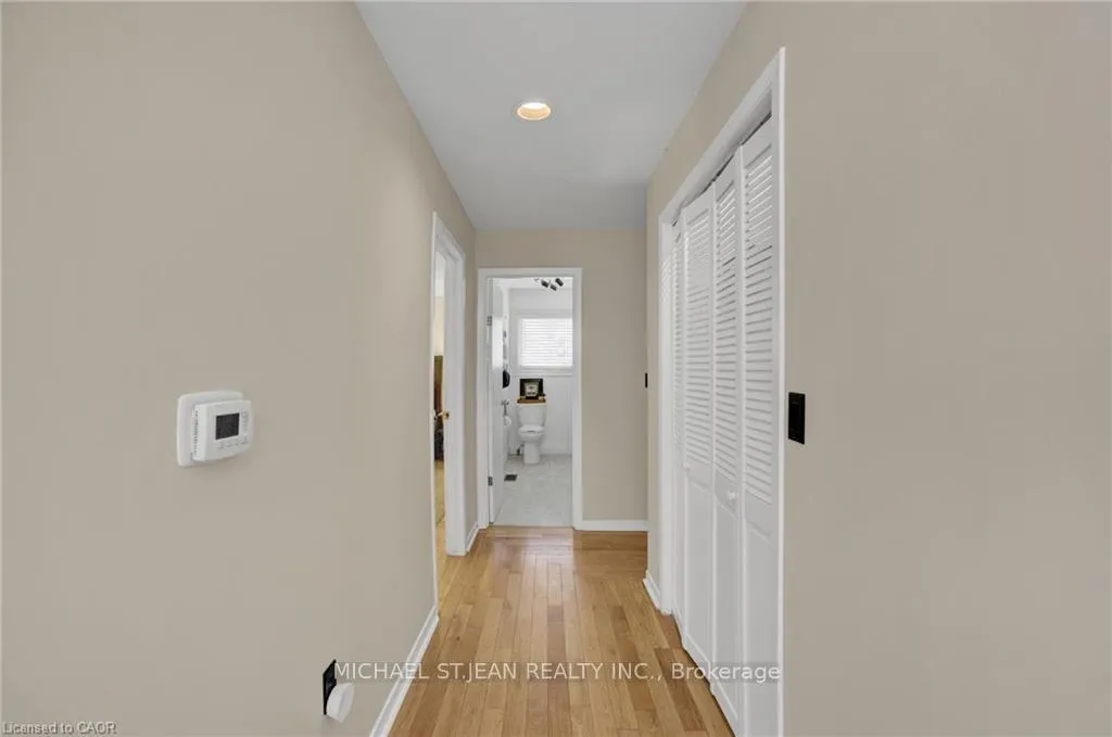 Photo 22 of 11 Weneil Drive, Hamilton, Freelton — HOMEH