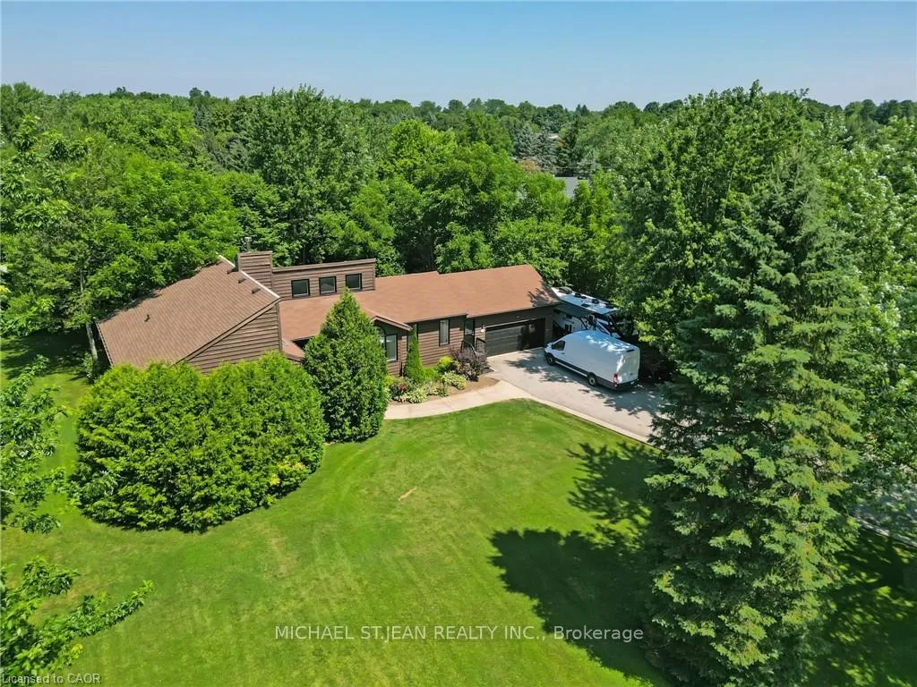 Photo 41 of 11 Weneil Drive, Hamilton, Freelton — HOMEH