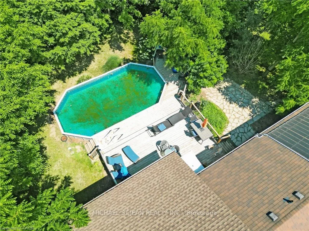 Photo 44 of 11 Weneil Drive, Hamilton, Freelton — HOMEH