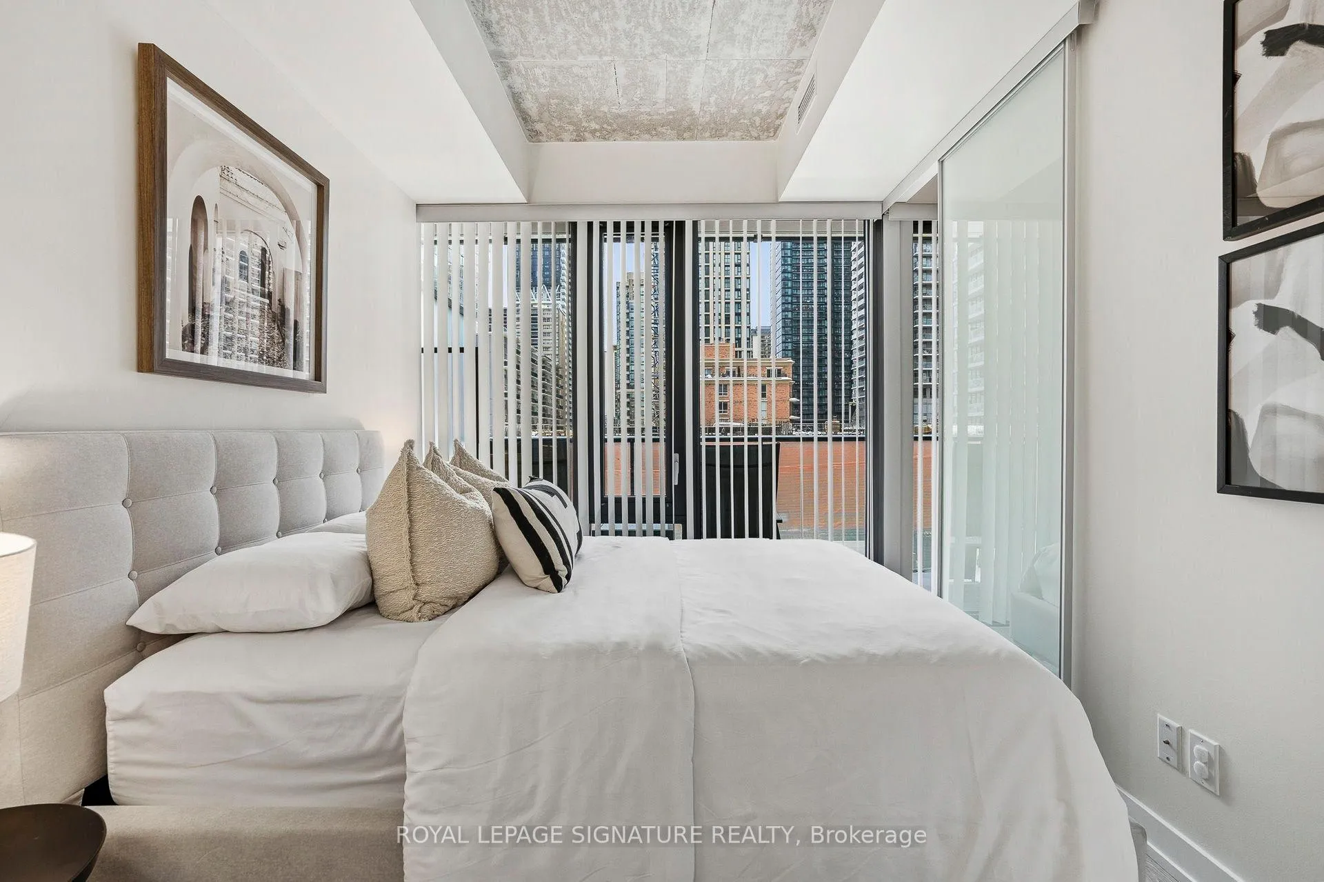Photo 23 of Unit 306, 161 Roehampton Avenue, Toronto, Mount Pleasant West — HOMEH