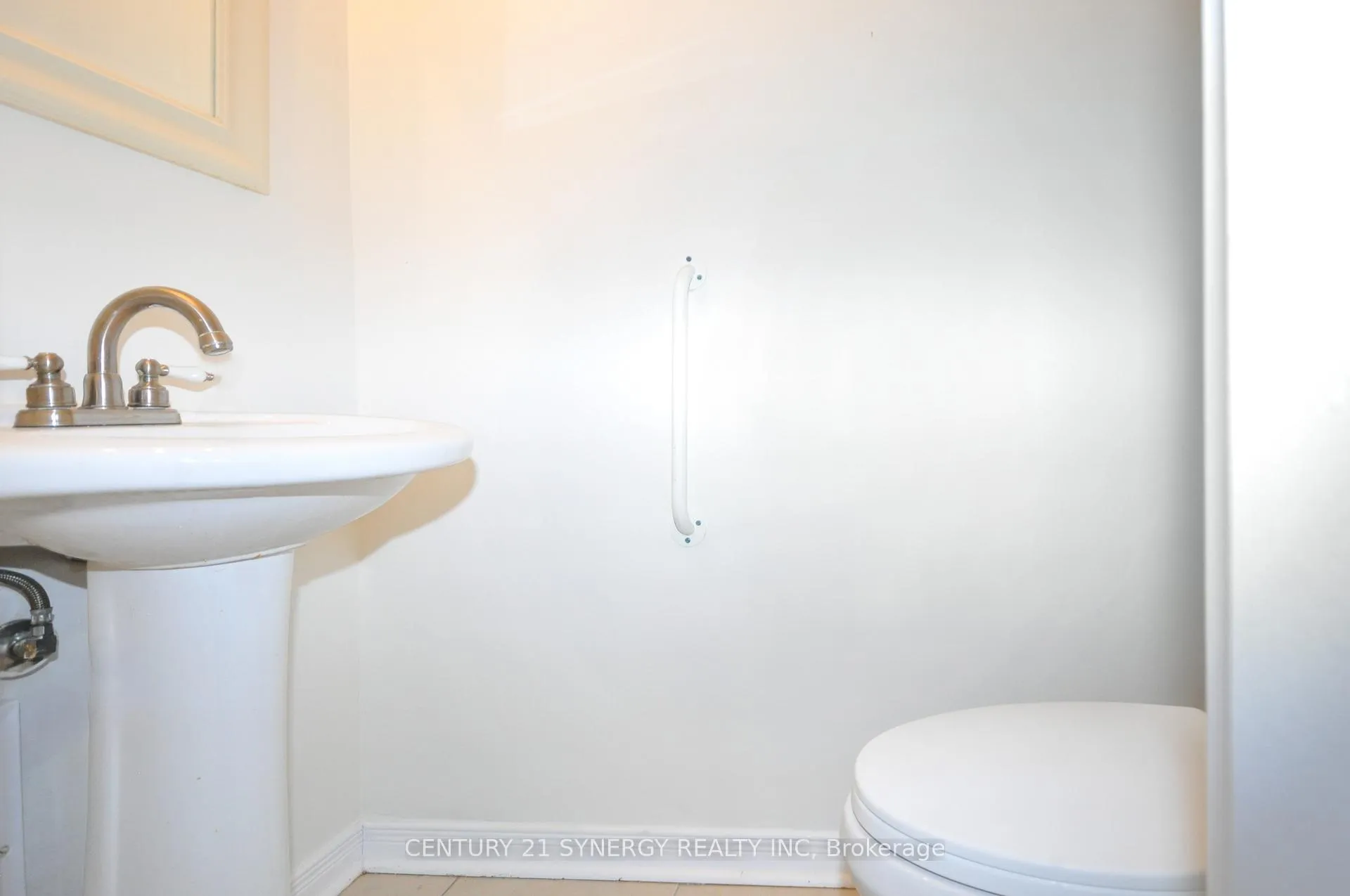 Photo 13 of Unit 631, 515 St Laurent Boulevard, Ottawa, Viscount Alexander Park — HOMEH
