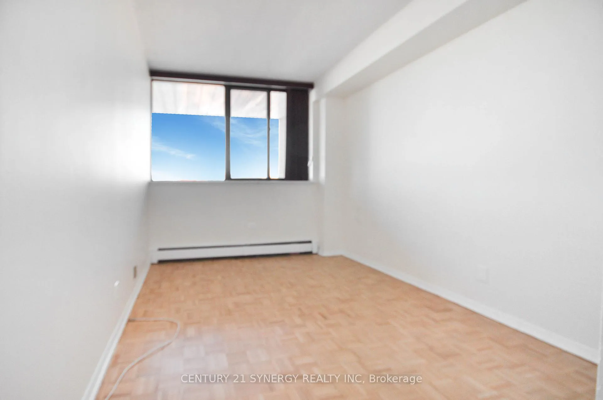 Photo 23 of Unit 631, 515 St Laurent Boulevard, Ottawa, Viscount Alexander Park — HOMEH