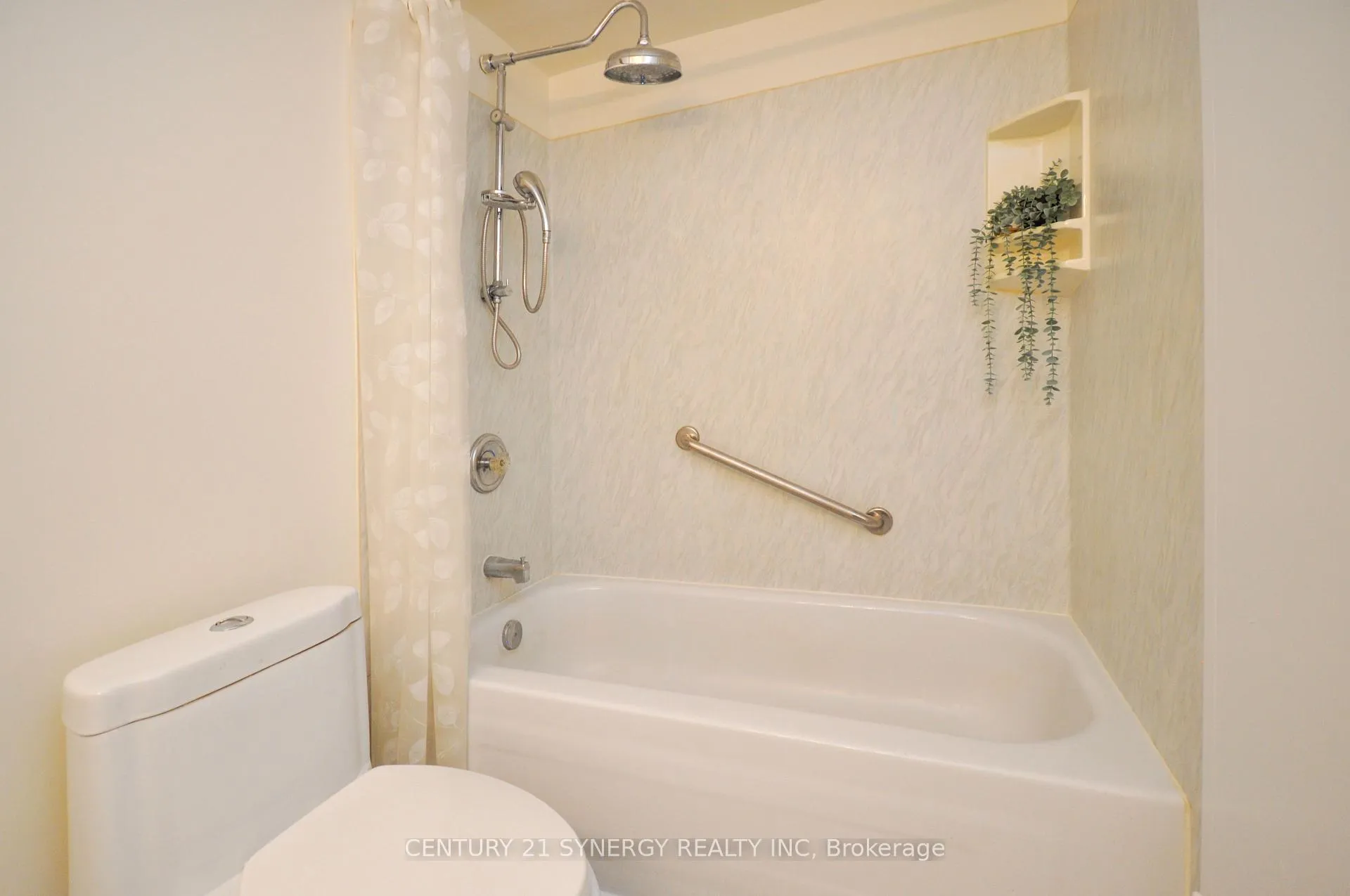 Photo 26 of Unit 631, 515 St Laurent Boulevard, Ottawa, Viscount Alexander Park — HOMEH