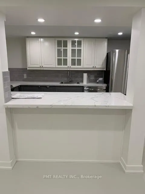 Photo 3 of Unit Bsmt, 78 Wilson Park Road, Toronto, South Parkdale — HOMEH