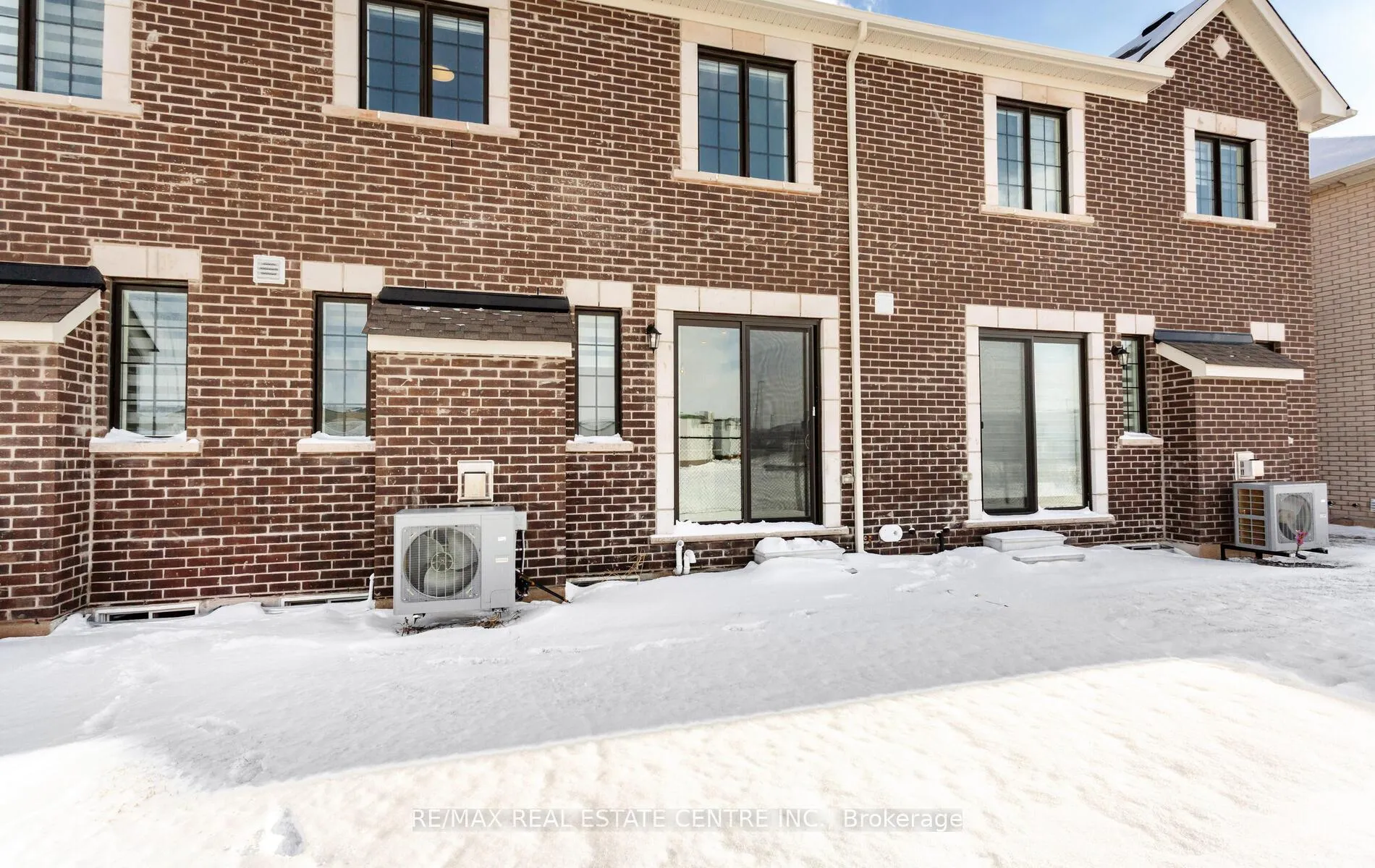 Photo 3 of 1343 Copley Court, Milton, Bowes — HOMEH