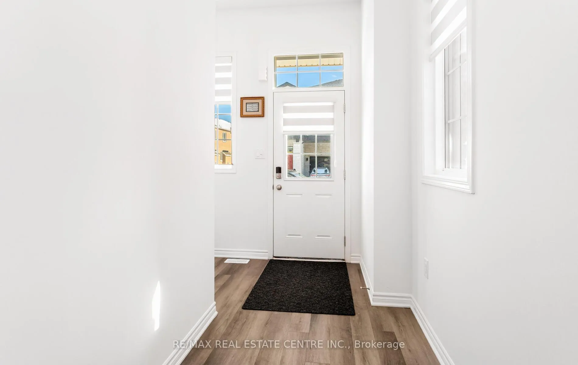 Photo 5 of 1343 Copley Court, Milton, Bowes — HOMEH