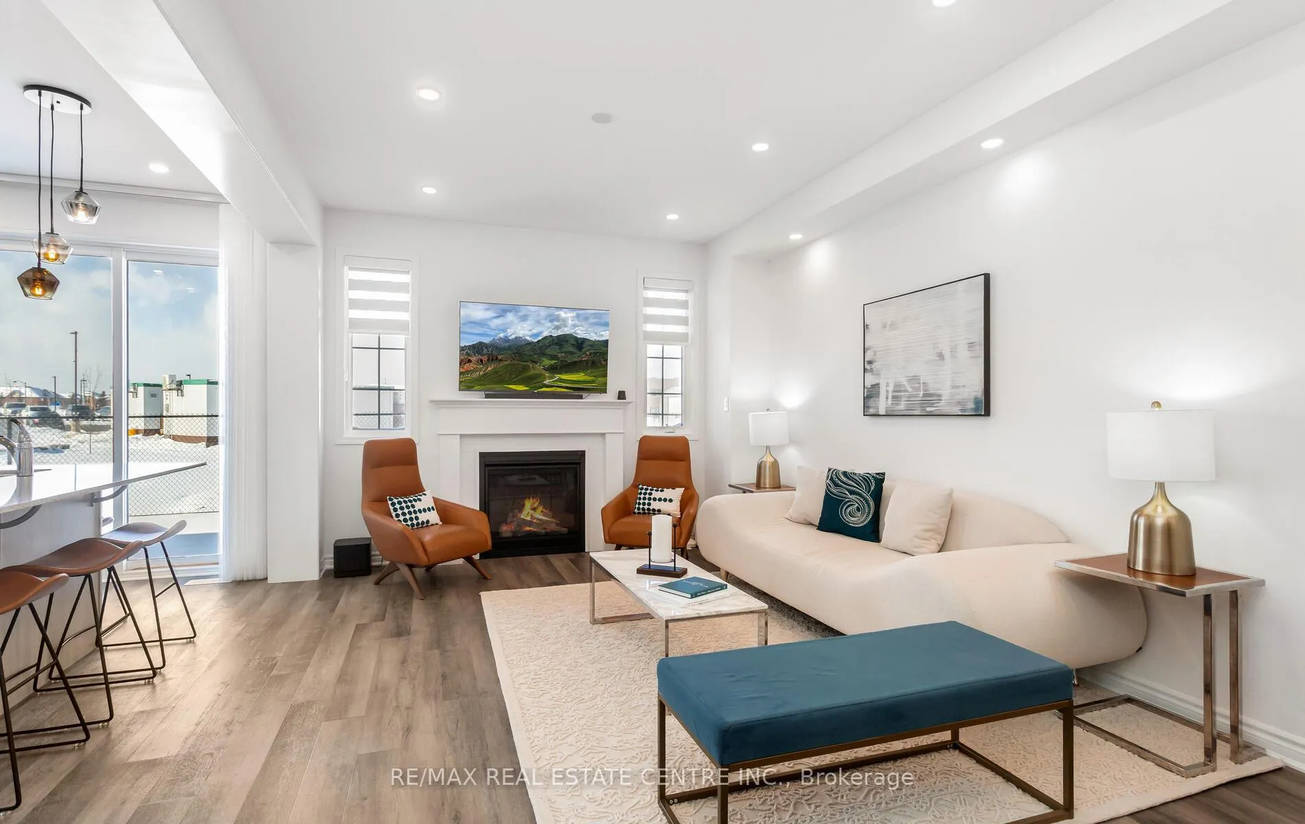 Photo 8 of 1343 Copley Court, Milton, Bowes — HOMEH