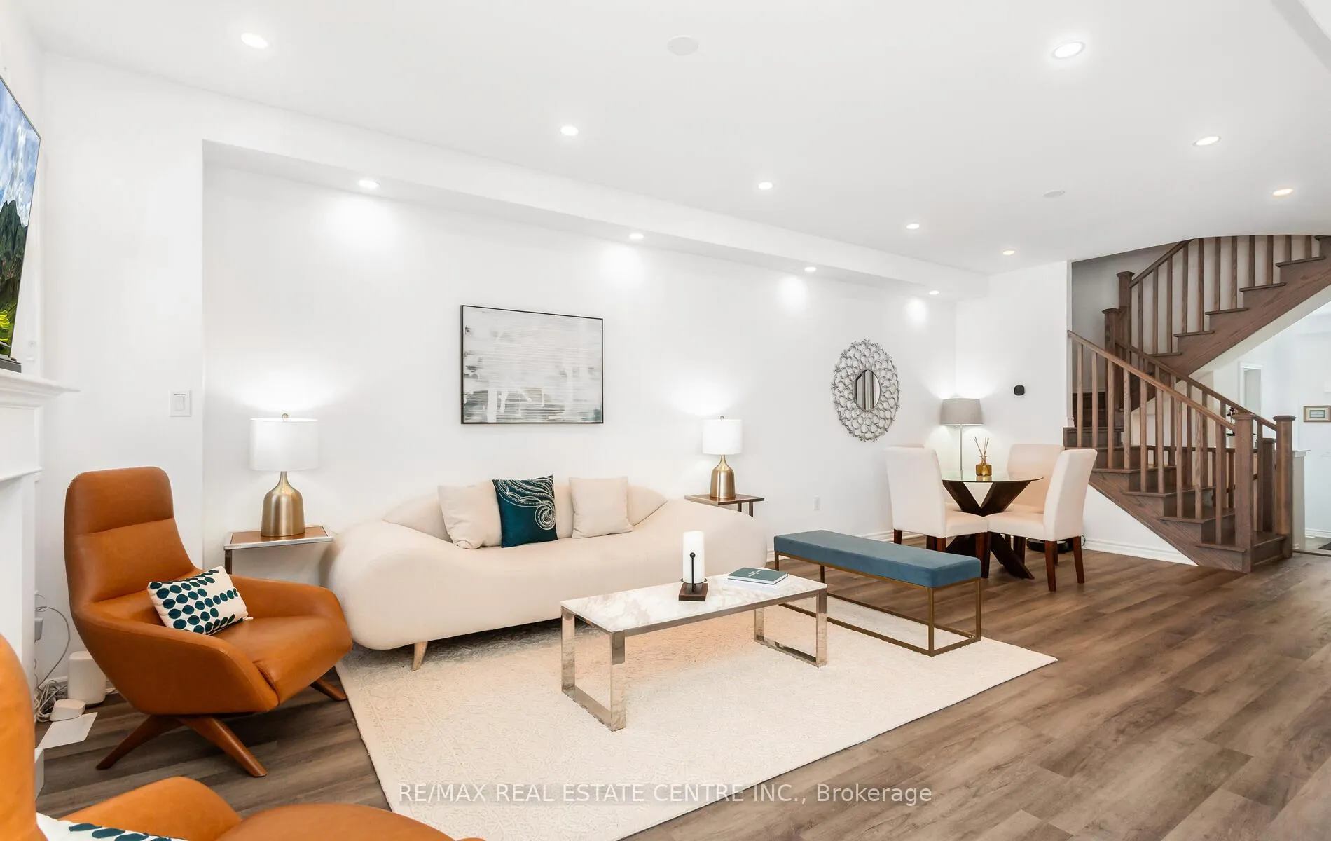 Photo 13 of 1343 Copley Court, Milton, Bowes — HOMEH