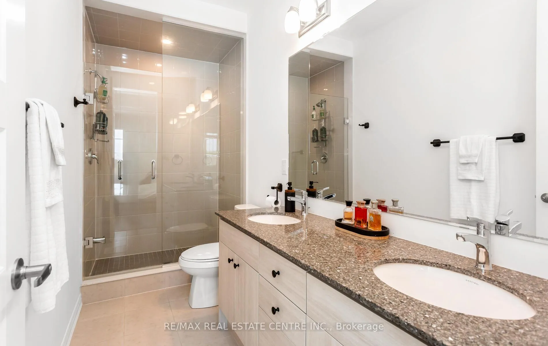 Photo 24 of 1343 Copley Court, Milton, Bowes — HOMEH