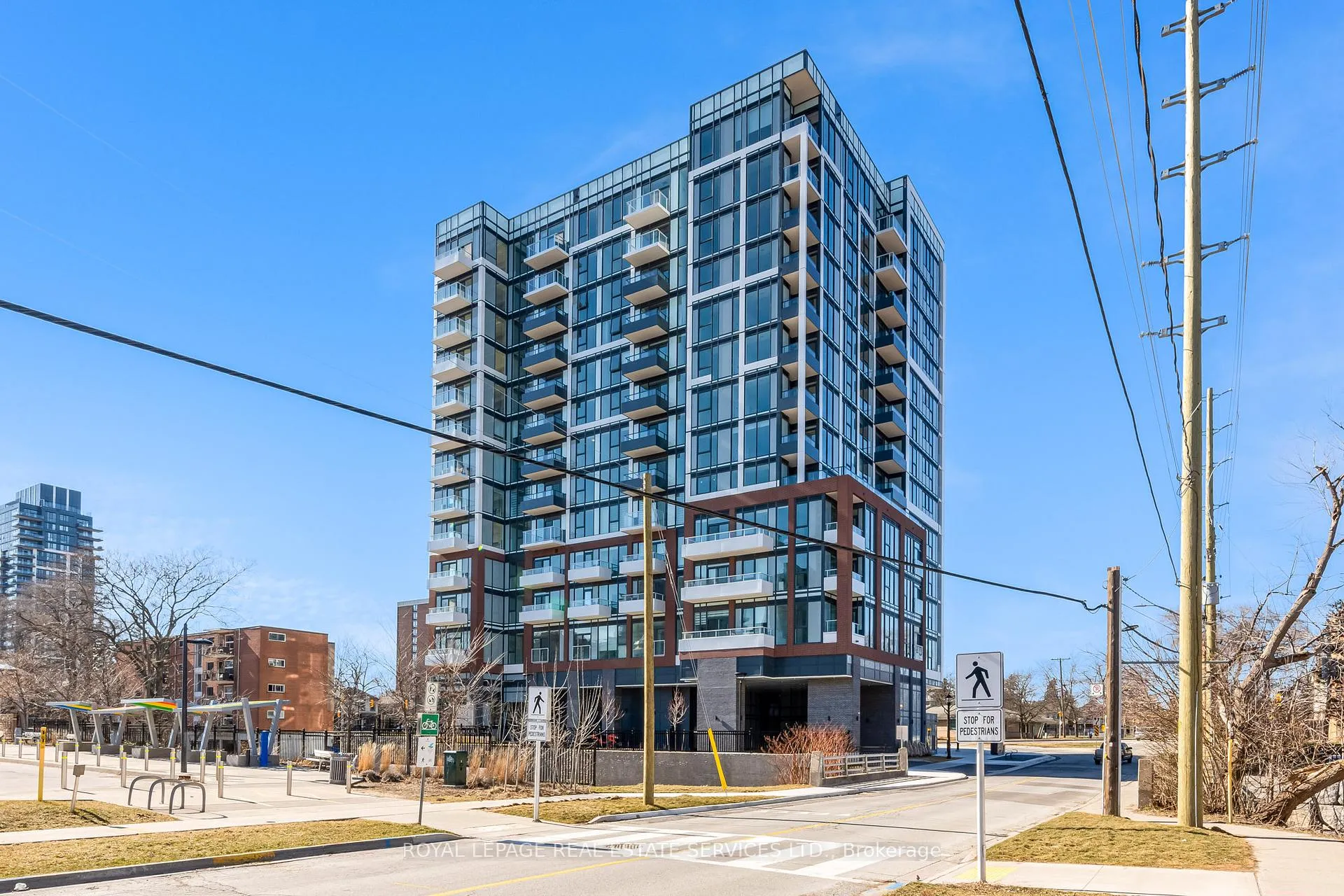 Front of Unit 312, 2088 James Street
