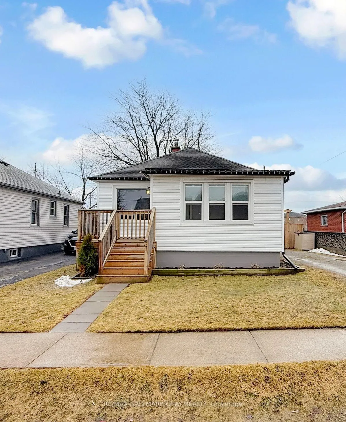 Photo 1 of 9 Bolton Avenue, Thorold, Thorold Downtown — HOMEH