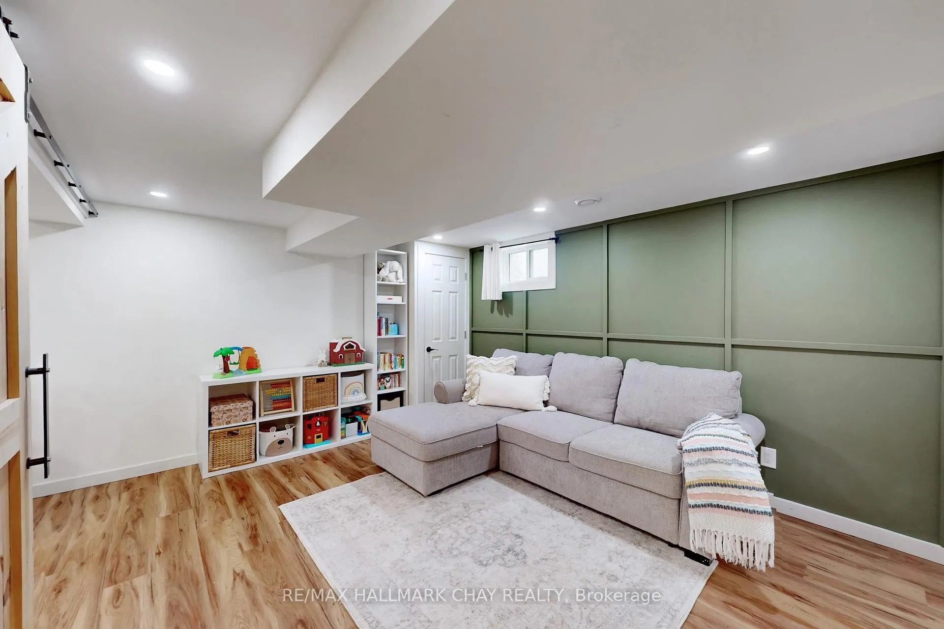Photo 18 of 9 Bolton Avenue, Thorold, Thorold Downtown — HOMEH