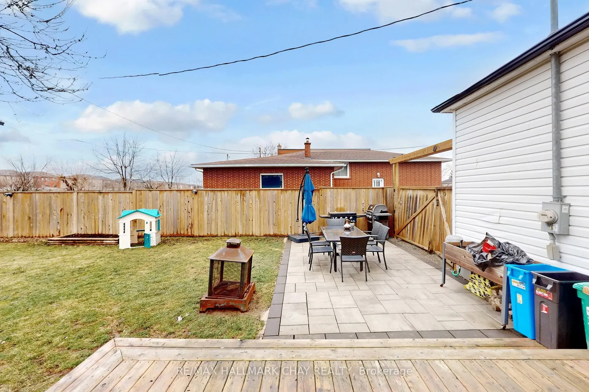 Photo 34 of 9 Bolton Avenue, Thorold, Thorold Downtown — HOMEH