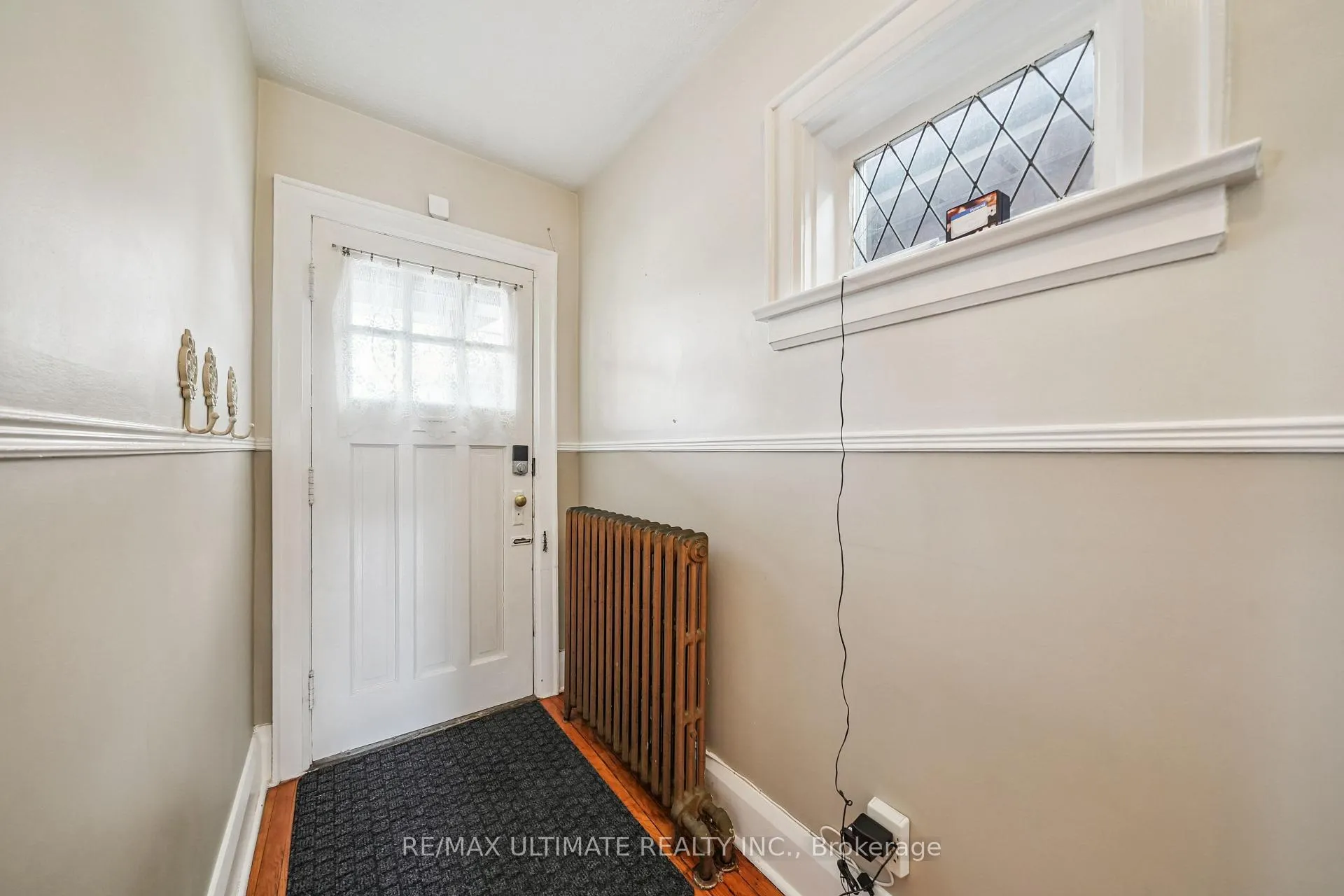 Photo 4 of 101 Rogers Road, Toronto, Oakwood Village — HOMEH