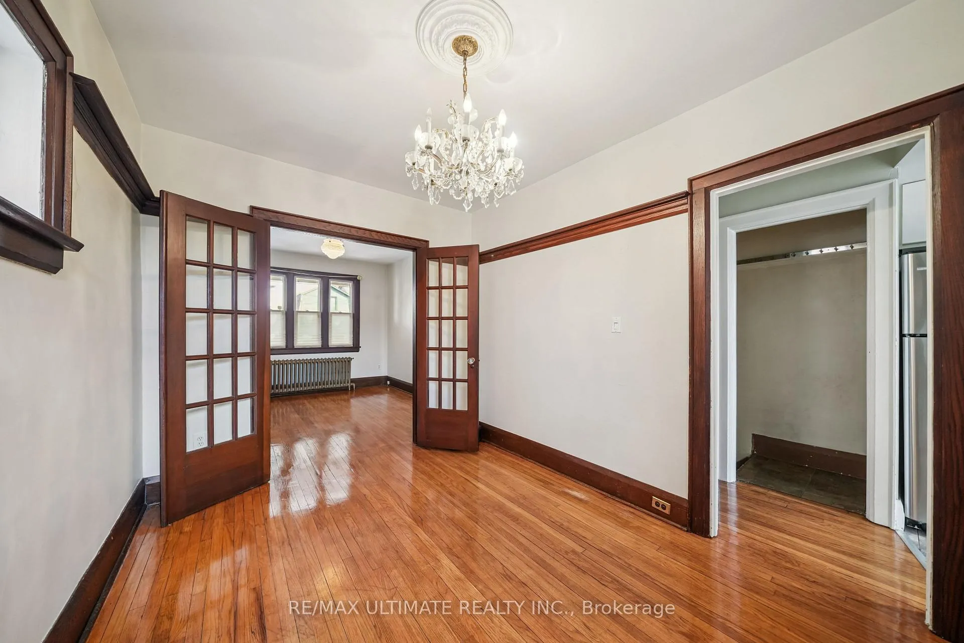 Photo 10 of 101 Rogers Road, Toronto, Oakwood Village — HOMEH