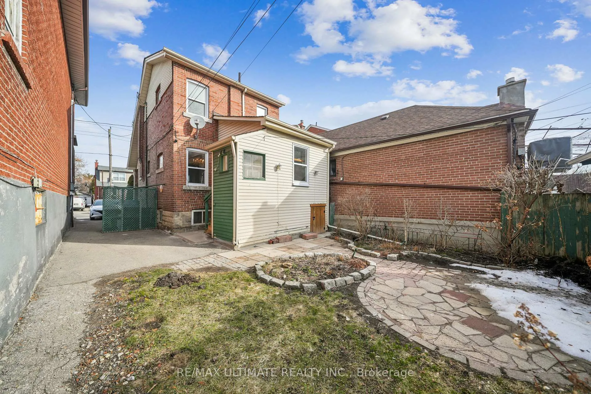 Photo 27 of 101 Rogers Road, Toronto, Oakwood Village — HOMEH