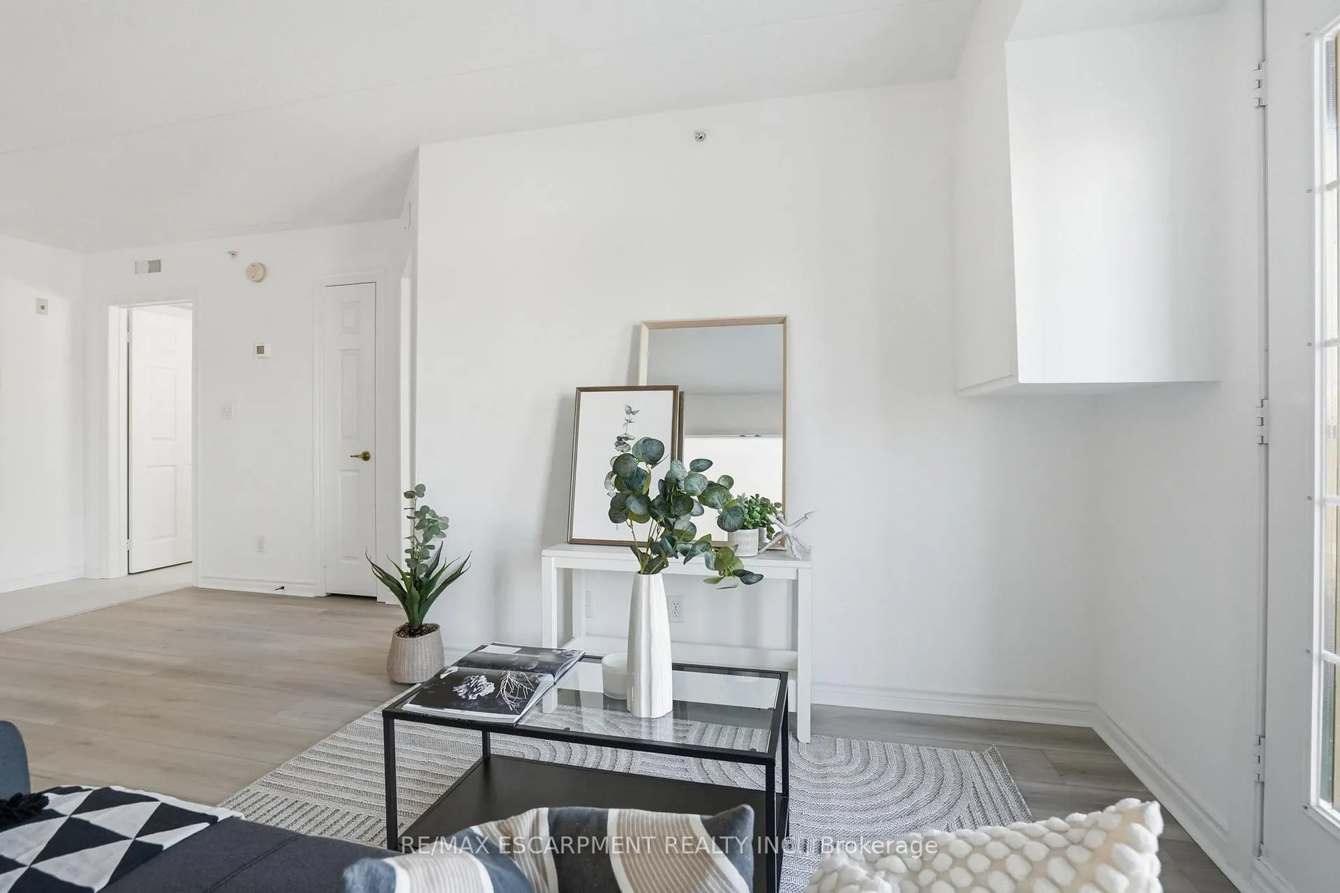 Photo 15 of Unit 309, 1431 Walkers Line, Burlington, Tansley — HOMEH