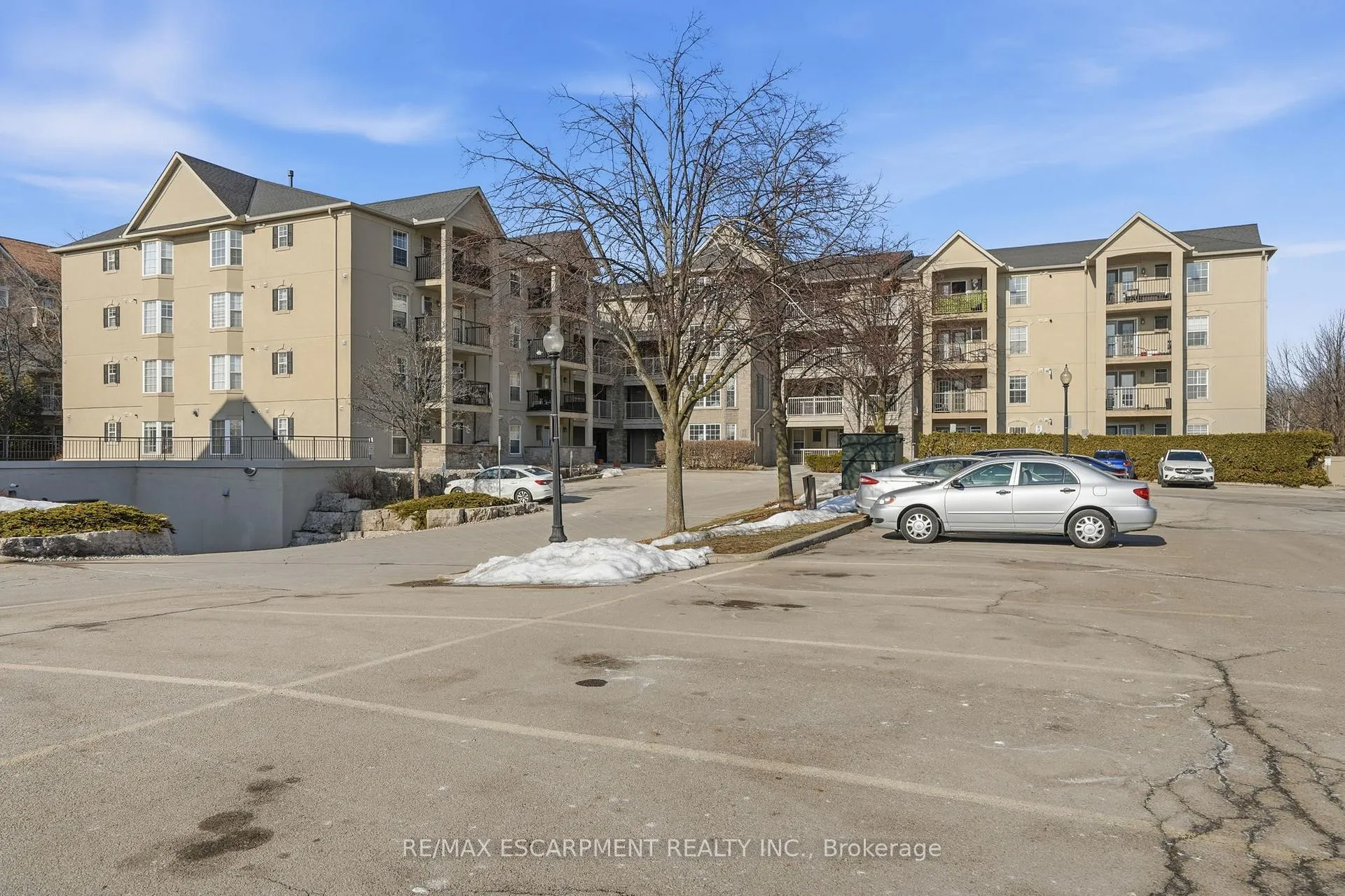 Photo 27 of Unit 309, 1431 Walkers Line, Burlington, Tansley — HOMEH